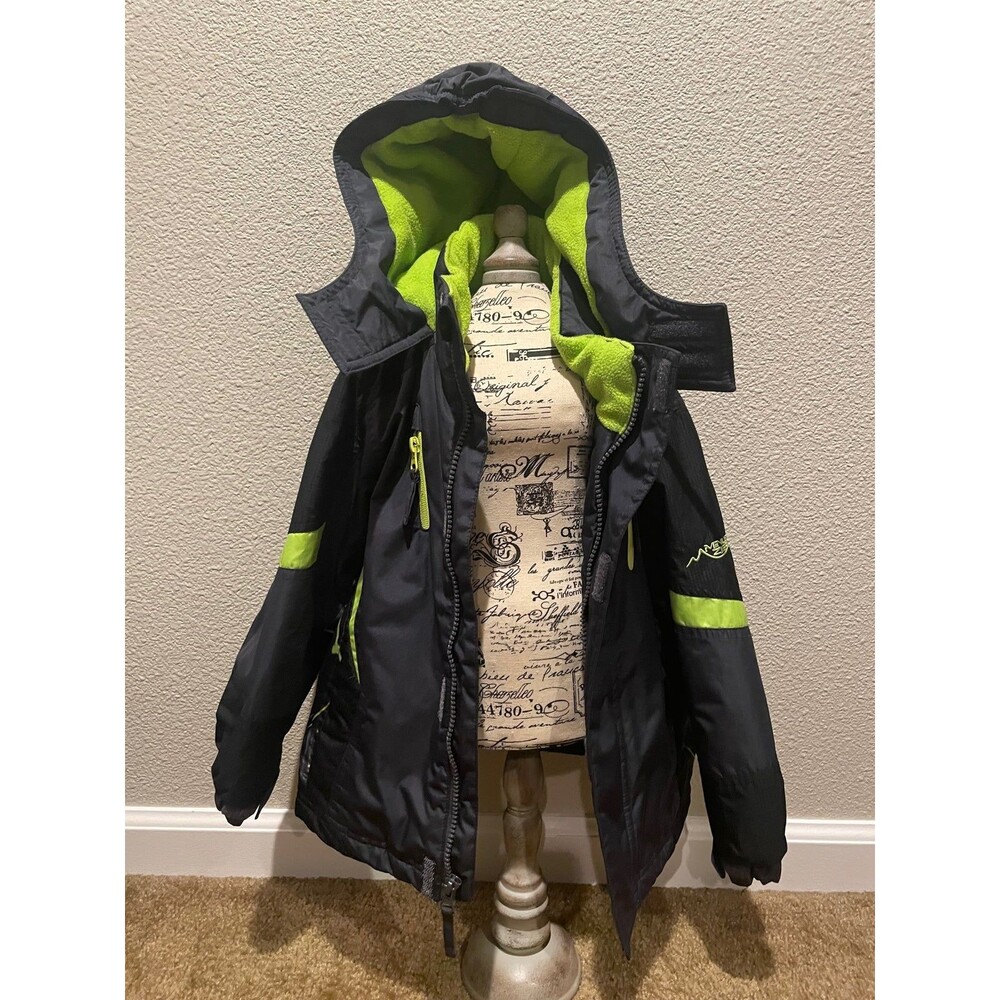 Minus Zero Boy Winter Puffer Jacket - Size 4